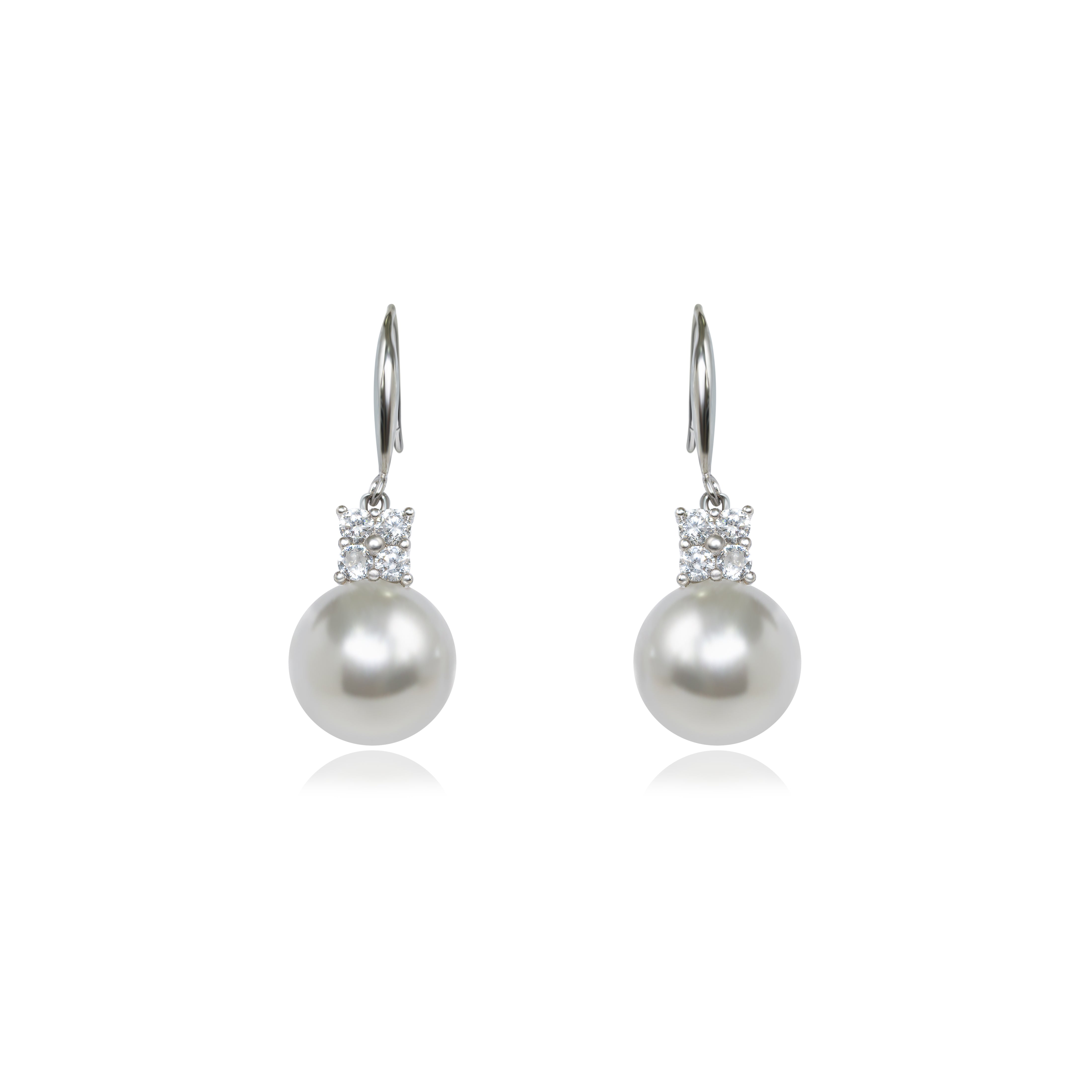 Axis Pearl Earrings