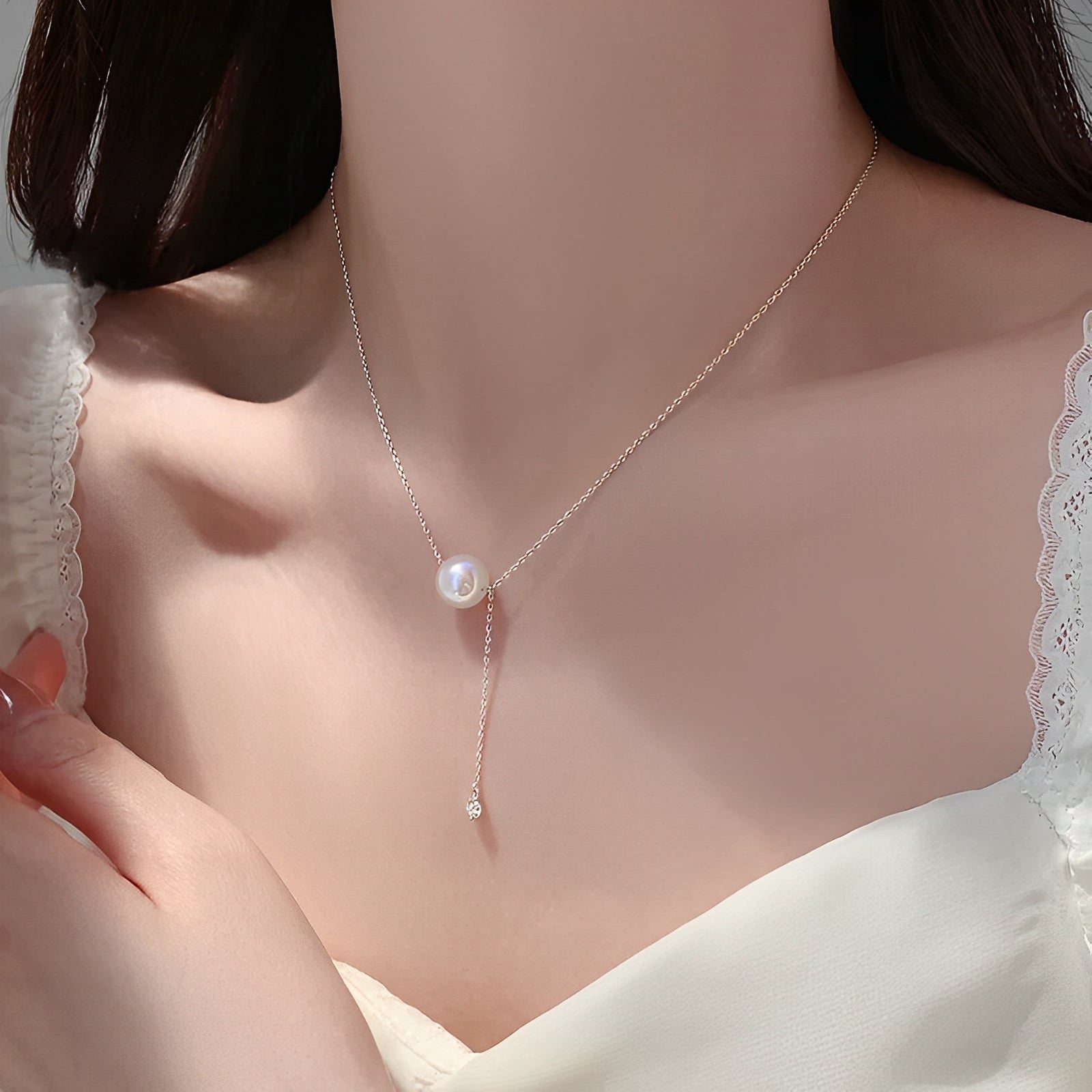 Luna Drop Pearl Necklace